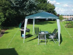 2.4M X 2.4M GAZEBO PARTY TENT