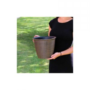 LARGE RATTAN EFFECT PLASTC PLANT POT