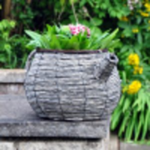 WICKER TEAPOT PLANTER