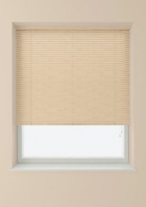 105X160CM 25MM PVC VENETIAN BLIND NATURAL