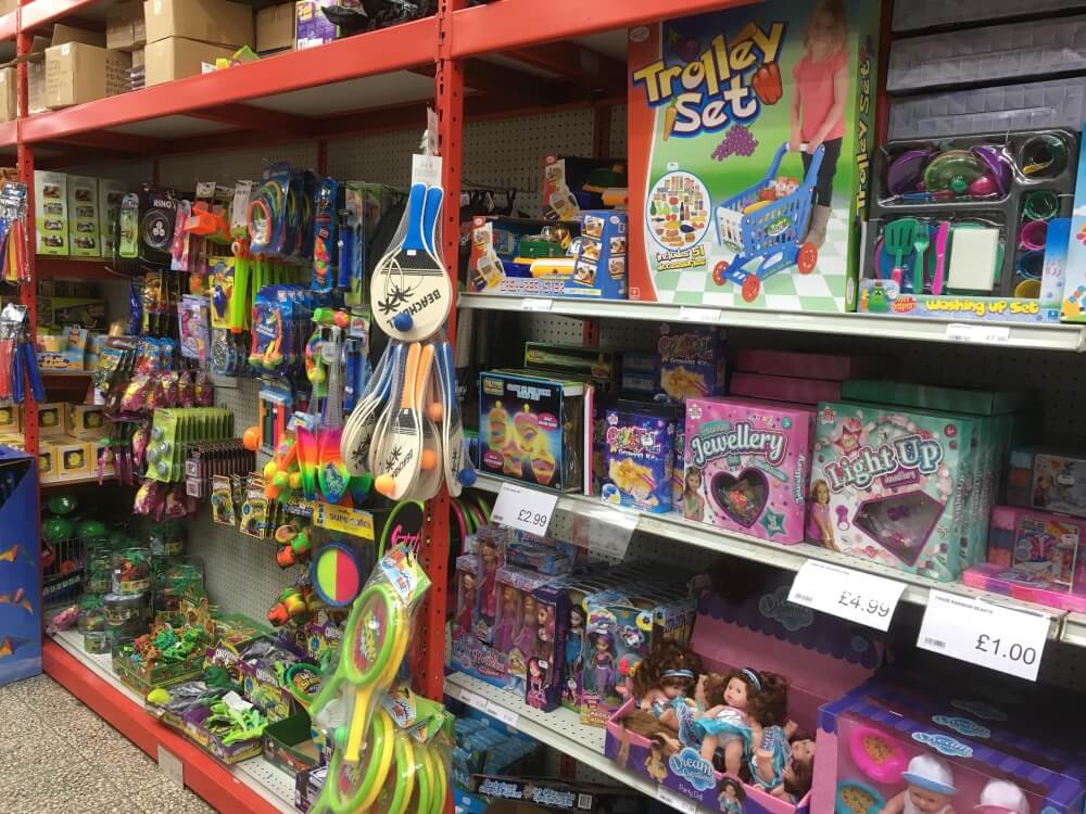discount toy warehouse