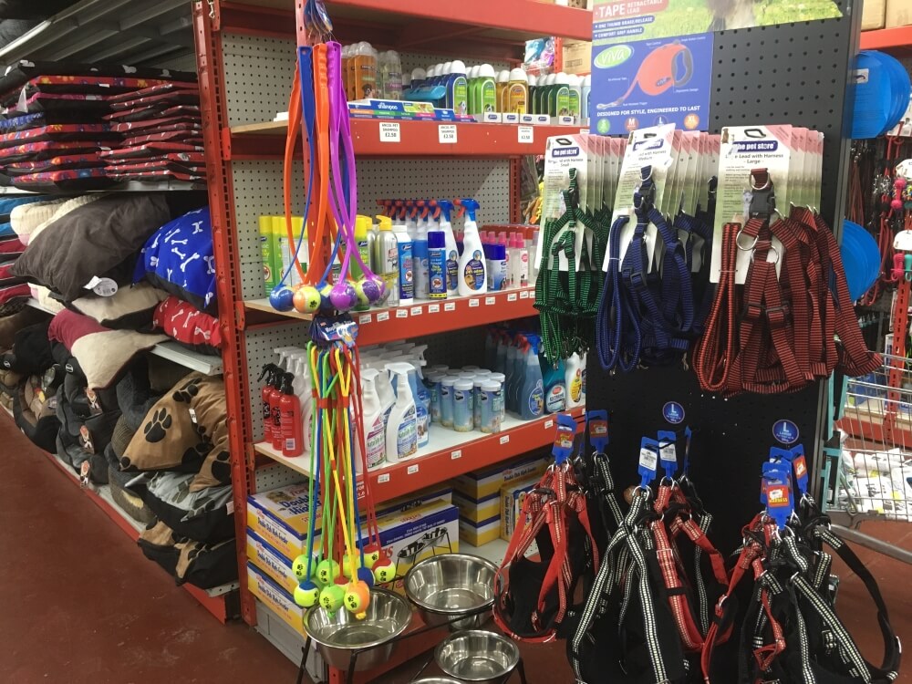 Pet deals discount warehouse